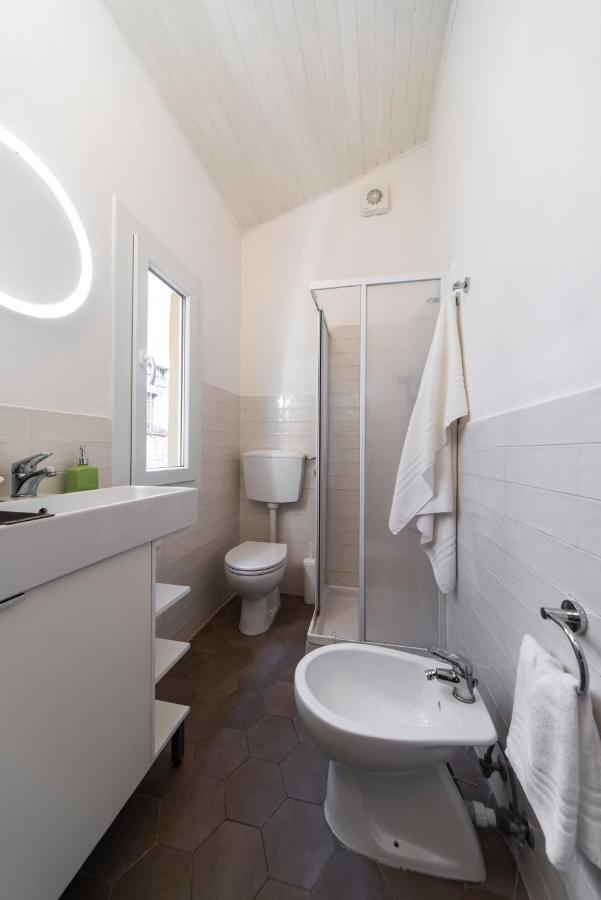 Reggio Center Lovely Apartments Reggio Emilia Bagian luar foto