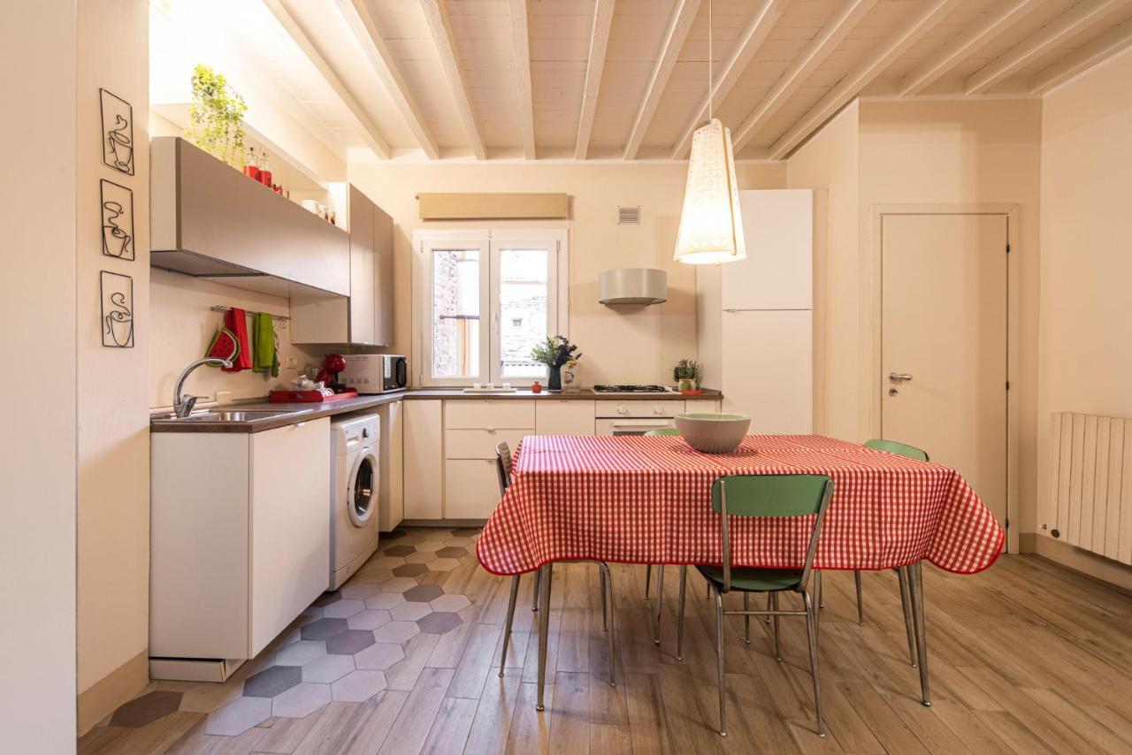 Reggio Center Lovely Apartments Reggio Emilia Bagian luar foto
