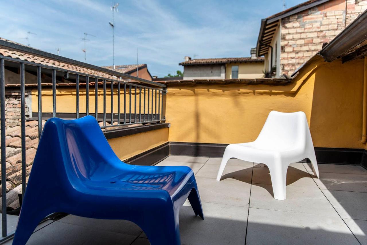 Reggio Center Lovely Apartments Reggio Emilia Bagian luar foto
