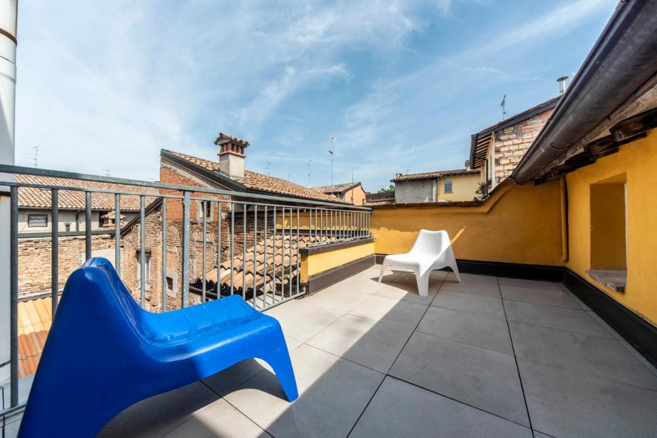 Reggio Center Lovely Apartments Reggio Emilia Bagian luar foto